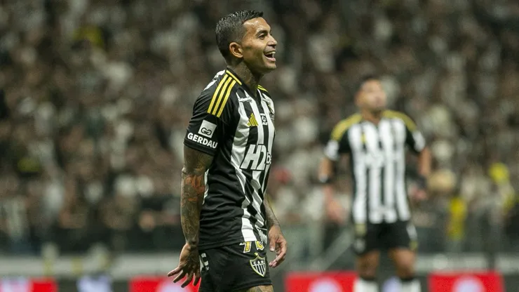Dudu em Atlético-MG x Cruzeiro pelo Brasileirão 2025. Foto: Fernando Moreno/AGIF