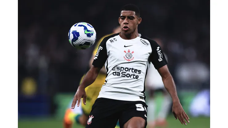 SP - SAO PAULO - 04/10/2025 - BRASILEIRO A 2025, CORINTHIANS X MIRASSOL - Gui Negao jogador do Corinthians durante partida contra o Mirassol no estadio Arena Corinthians pelo campeonato Brasileiro A 2025. Foto: Ettore Chiereguini/AGIF