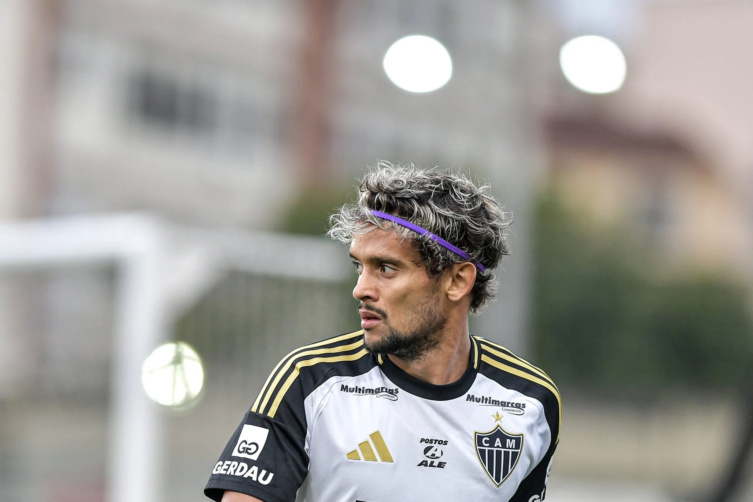 RJ – RIO DE JANEIRO – 10/08/2025 – BRASILEIRO A 2025, VASCO X ATLETICO-MG – Gustavo Scarpa jogador do Atletico-MG durante partida contra o Vasco no estadio Sao Januario pelo campeonato Brasileiro A 2025. Foto: Thiago Ribeiro/AGIF
