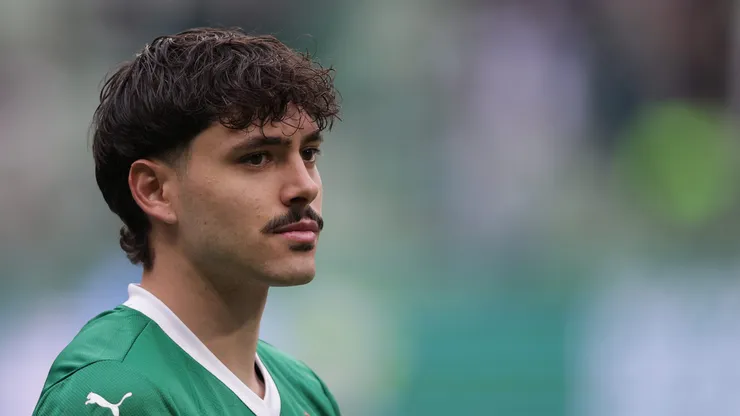 SP - SAO PAULO - 10/08/2025 - BRASILEIRO A 2025, PALMEIRAS X CEARA - Mauricio jogador do Palmeiras durante partida contra o Ceara no estadio Arena Allianz Parque pelo campeonato Brasileiro A 2025. Foto: Ettore Chiereguini/AGIF
