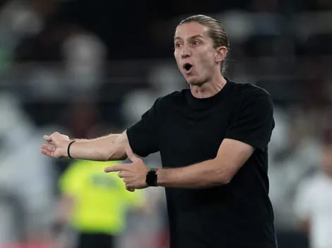 Filipe Luís elogia Abel e projeta Flamengo x Palmeiras no Brasileirão