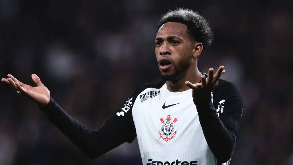Martínez, volante do Corinthians. Foto: Ettore Chiereguini/AGIF