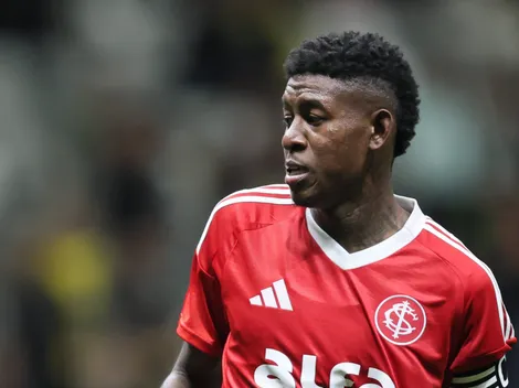 Emiliano Díaz explica substituição de Vitão no Internacional: "sentiu"