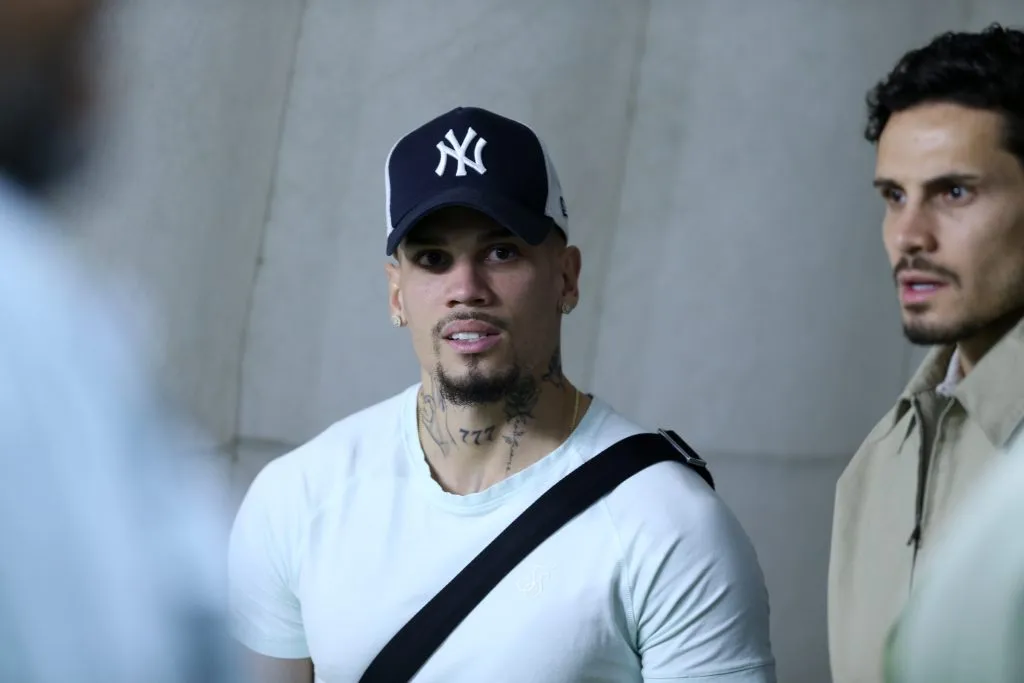 Paulinho voltará somente em 2026 – Foto: Marlon Costa/AGIF.