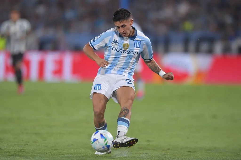 AVELLANEDA, ARGENTINA – FEBRUARY 20: Gabriel Rojas of Racing Club kicks the ball during the Recopa Sudamericana 2025 first leg match between Racing Club and Botafogo at Presidente Peron Stadium on February 20, 2025 in Avellaneda, Argentina. (Photo by Marcelo Endelli/Getty Images)