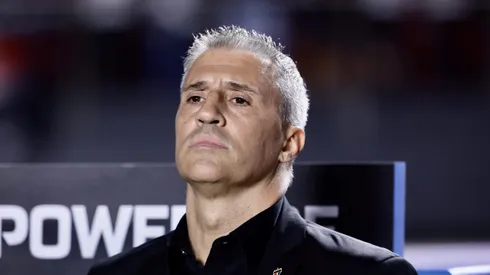 SP - SAO PAULO - 19/08/2025 - COPA LIBERTADORES 2025, SAO PAULO X ATLETICO NACIONAL - Hernan Crespo tecnico do Sao Paulo durante partida contra o Atletico Nacional no estadio Morumbi pelo campeonato Copa Libertadores 2025. Foto: Marcello Zambrana/AGIF