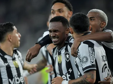 Botafogo planeja cortar 30% da folha salarial