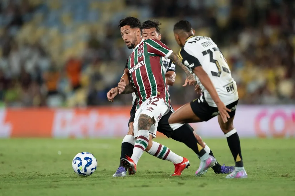 Lucho Acosta jogador do Fluminense durante partida contra o Atletico-MG  – Foto: Jorge Rodrigues/AGIF