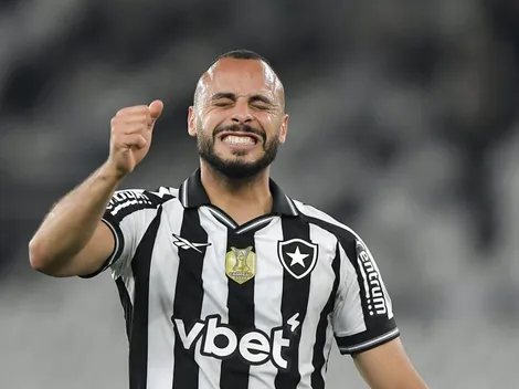 Arthur Cabral sofre lesão no Botafogo e vira dúvida contra o Ceará
