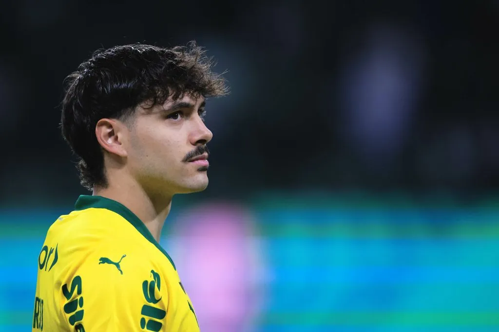 Maurício soma 21 participações em gols pelo Palmeiras no ano. Foto: Ettore Chiereguini/AGIF