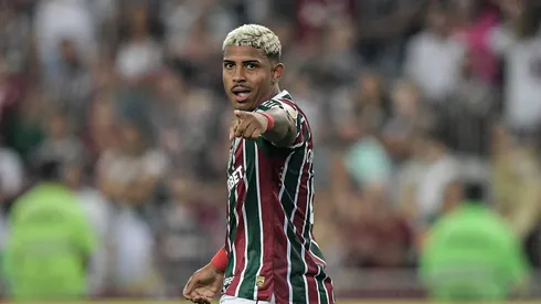 RJ – RIO DE JANEIRO – 20/08/2024 – COPA LIBERTADORES 2024, FLUMINENSE X GREMIO – John Kennedy jogador do Fluminense durante partida contra o Gremio no estadio Maracana pelo campeonato Copa Libertadores 2024. Foto: Thiago Ribeiro/AGIF