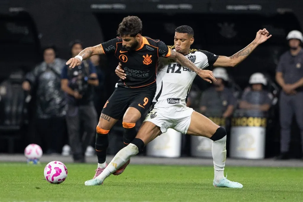 Jogadores do Corinthians e Atletico-MG no estadio Arena Corinthians pelo campeonato Brasileiro A 2025. Foto: Joisel Amaral/AGIF