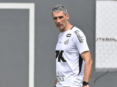 Santos x Vitória: Vojvoda é avisado sobre pendurados no Peixe