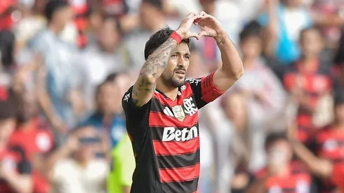 Arrascaeta jogador do Flamengo comemora seu gol durante partida contra o Palmeiras no estadio Maracana pelo campeonato Brasileiro A 2025. Foto: Thiago Ribeiro/AGIF