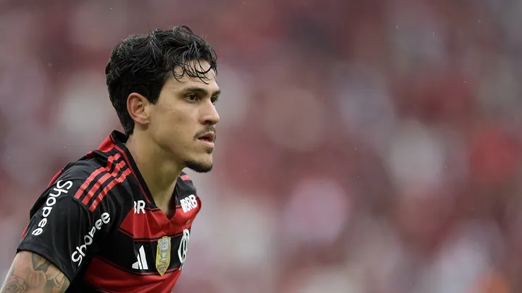 Pedro jogador do Flamengo durante partida contra o Palmeiras no estádio Maracanã pelo campeonato Brasileiro A 2025. Foto: Thiago Ribeiro/AGIF