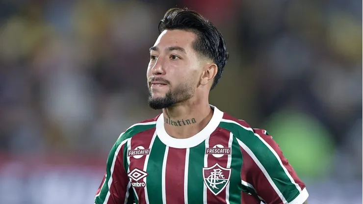 Lucho Acosta será titular em Vasco x Fluminense