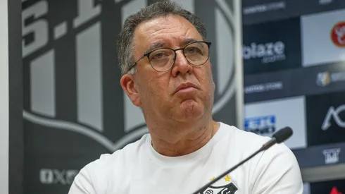 Marcelo Teixeira garantiu a permanência de Vojvoda no Santos.