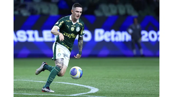 Anibal Moreno jogador do Palmeiras durante partida contra o Gremio no estadio Arena Allianz Parque pelo campeonato Brasileiro A 2024. Foto: Marcello Zambrana/AGIF