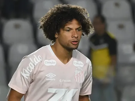 Willian Arão pode ser titular em Santos x Vitória