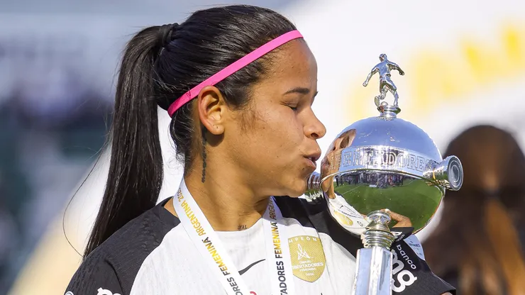 Jogadora revela sonho em disputar o Mundial de Clubes (Foto: Reprodução/Staff Images Woman/Conmebol)