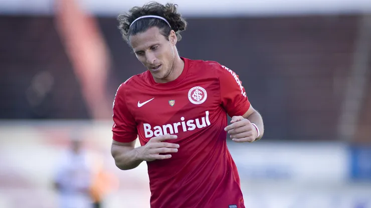 Diego Forlan. Internacional x Veranopolis pelo Campeonato Gaucho 2013 no Estadio Centenario. 28 de Abril de 2013, Caxias do Sul, Rio Grande do Sul, Brasil. Foto: Ramiro Furquim/AGIF