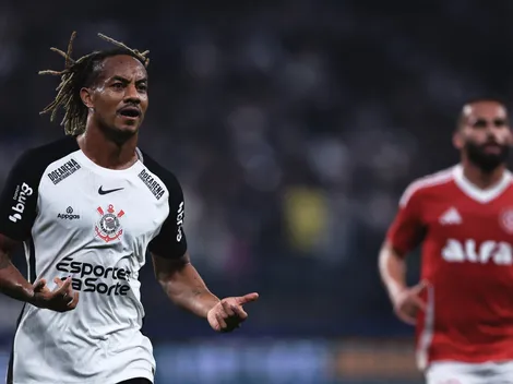 Carrilo confirma recuperação no Corinthians e comenta sobre proposta do Internacional