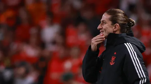 Filipe Luís técnico do Flamengo durante partida contra o Internacional no estádio Beira-Rio pelo campeonato Copa Libertadores 2025. Foto: Maxi Franzoi/AGIF
