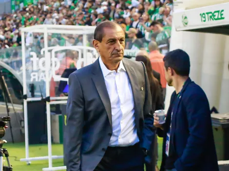 Ramón Díaz surpreende e conta com jovem em Bahia x Internacional