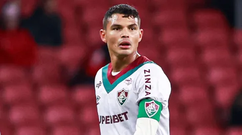Thiago Silva em partida pelo Fluminense diante do Internacional. Foto: Maxi Franzoi/AGIF
