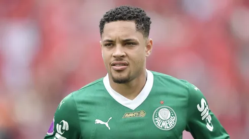 Vitor Roque virou assunto após LDU x Palmeiras pela Libertadores.