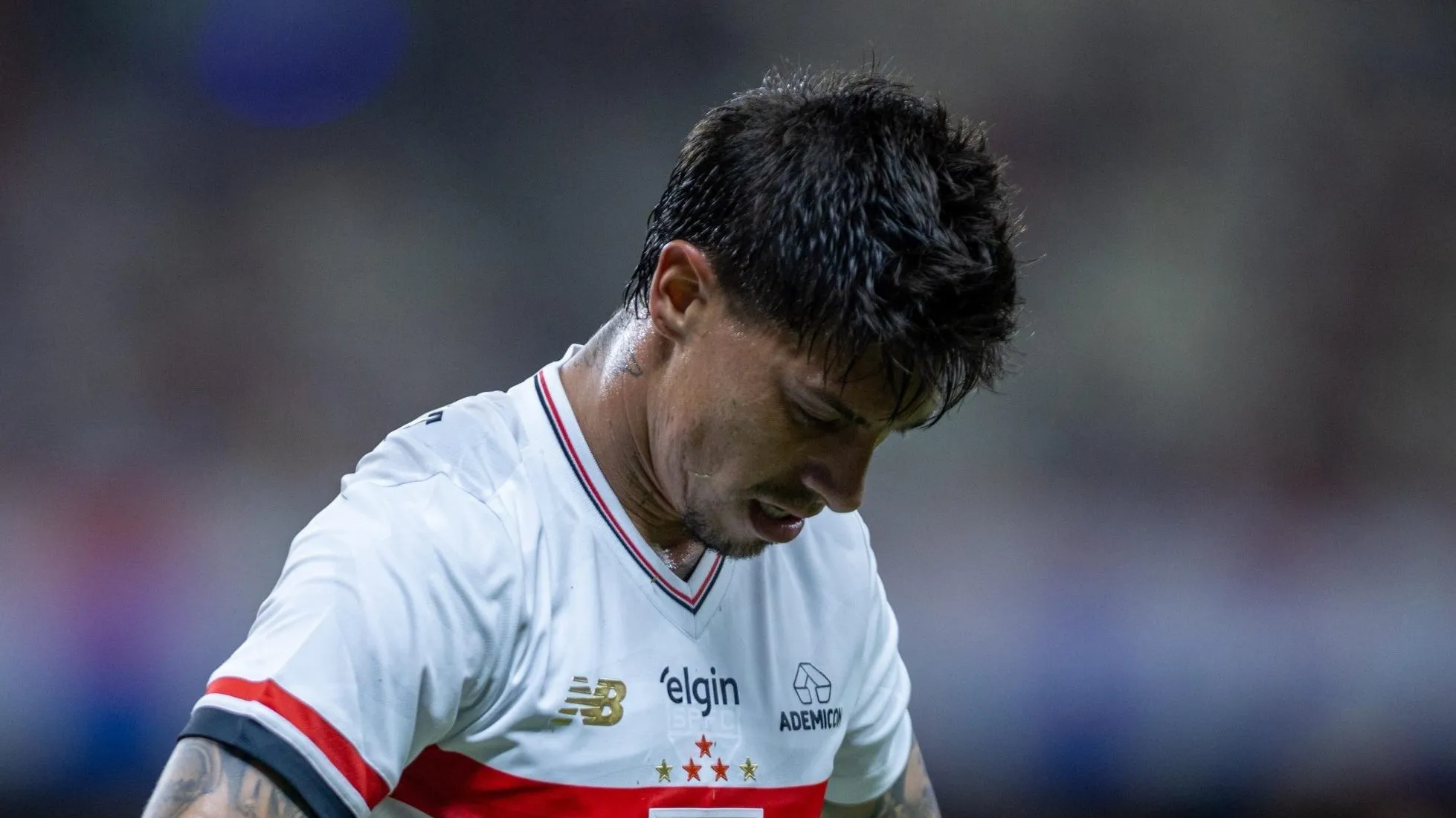 Rigoni vive momento ruim - Foto: Baggio Rodrigues/AGIF.