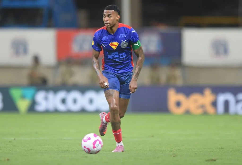 BA – SALVADOR – 19/10/2025 – BRASILEIRO A 2025, BAHIA X GREMIO – Jean Lucas jogador do Bahia durante partida contra o Gremio no estadio Arena Fonte Nova pelo campeonato Brasileiro A 2025. Foto: Jhony Pinho/AGIF