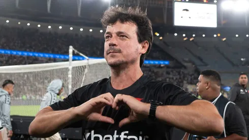 Fernando Diniz tecnico do Vasco durante partida contra o Fluminense no estadio Maracana pelo campeonato Brasileiro A 2025. Foto: Jorge Rodrigues/AGIF