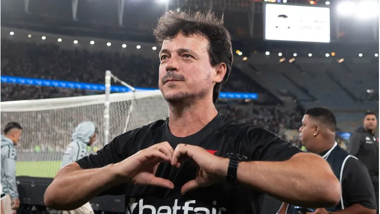Fernando Diniz tecnico do Vasco durante partida contra o Fluminense no estadio Maracana pelo campeonato Brasileiro A 2025. Foto: Jorge Rodrigues/AGIF