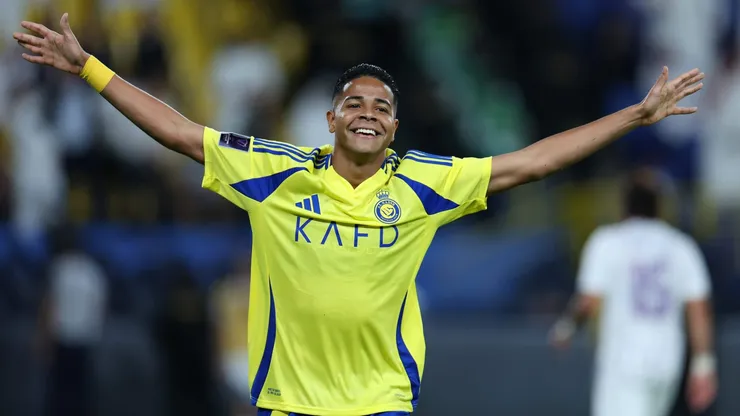 RIYADH, SAUDI ARABIA - NOVEMBER 05: Wesley of Al-Nassr celebrates scoring their fourth goal during the AFC Champions League Elite match between Al-Nassr FC and Al Ain FC at Al-Awaal Park on November 05, 2024 in Riyadh, Saudi Arabia. (Photo by Abdullah Ahmed/Getty Images)
