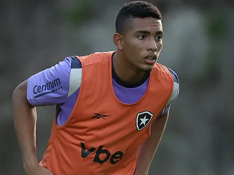 Jordan Barrera trata lesão no Botafogo e deve voltar a jogar após Data FIFA