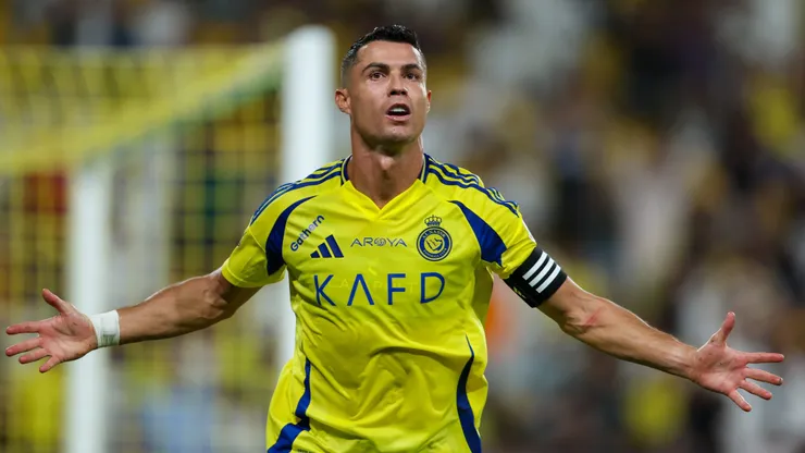 Cristiano Ronaldo comemorando gol pelo All Nassr. (Photo by Yasser Bakhsh/Getty Images)