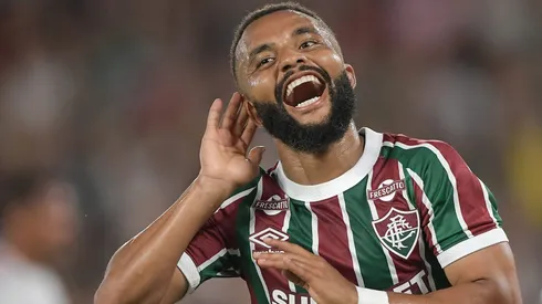 Samuel Xavier foi o herói da vitória do Fluminense sobre o Internacional