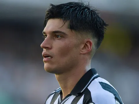 Joaquín Correa lamenta empate do Botafogo contra o Santos