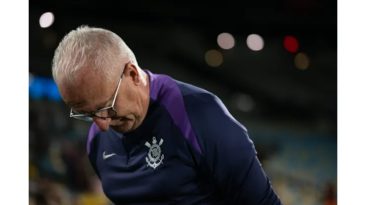 Dorival Júnior, técnico do Corinthians