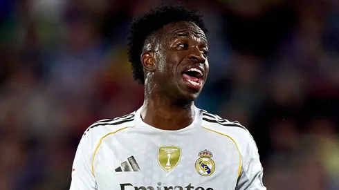 Vinicius Junior durante confronto entre Real Madrid e Getafe na La Liga 2025/26.