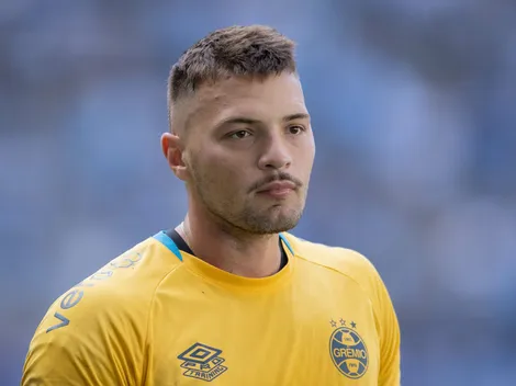 Mano Menezes é avisado que Gabriel Grando está recuperado de lesão e toma decisão no Grêmio