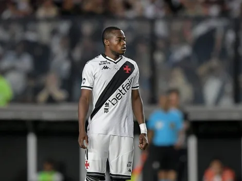 Andrés Gómez, do Vasco, chama atenção da imprensa colombiana