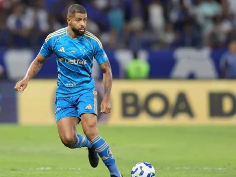 Leonardo Jardim terá que escalar uma zaga inédita contra o Vitória