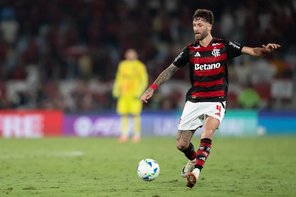 Leo Pereira atuando no Flamengo – Foto: Jorge Rodrigues/AGIF