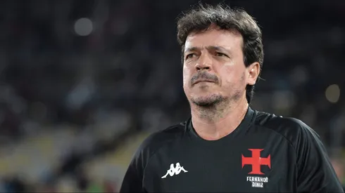 RJ - RIO DE JANEIRO - 20/10/2025 - BRASILEIRO A 2025, VASCO X FLUMINENSE - Fernando Diniz tecnico do Vasco durante partida contra o Fluminense no estadio Maracana pelo campeonato Brasileiro A 2025. Foto: Thiago Ribeiro/AGIF