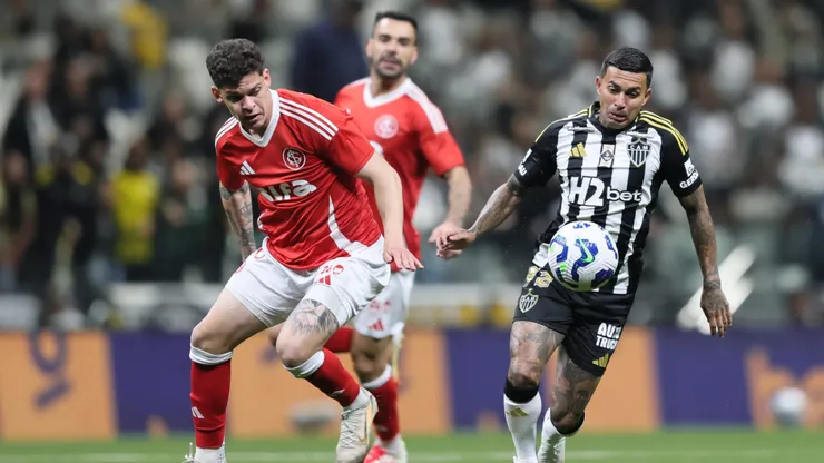 O Atlético-MG visita o Internacional neste domingo (2)