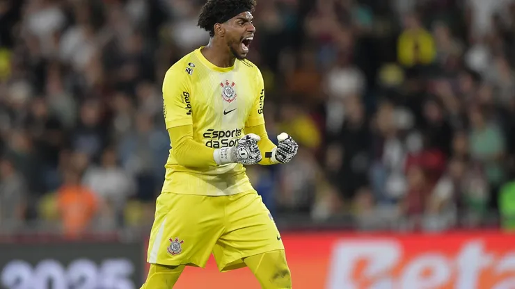 Hugo Souza, goleiro do Corinthians (3). Foto: Thiago Ribeiro/AGIF