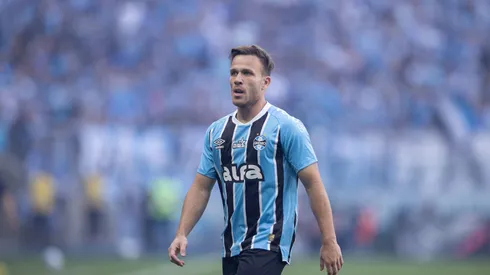 Arthur analisa sobre permanência no Grêmio, Foto: Liamara Polli/AGIF