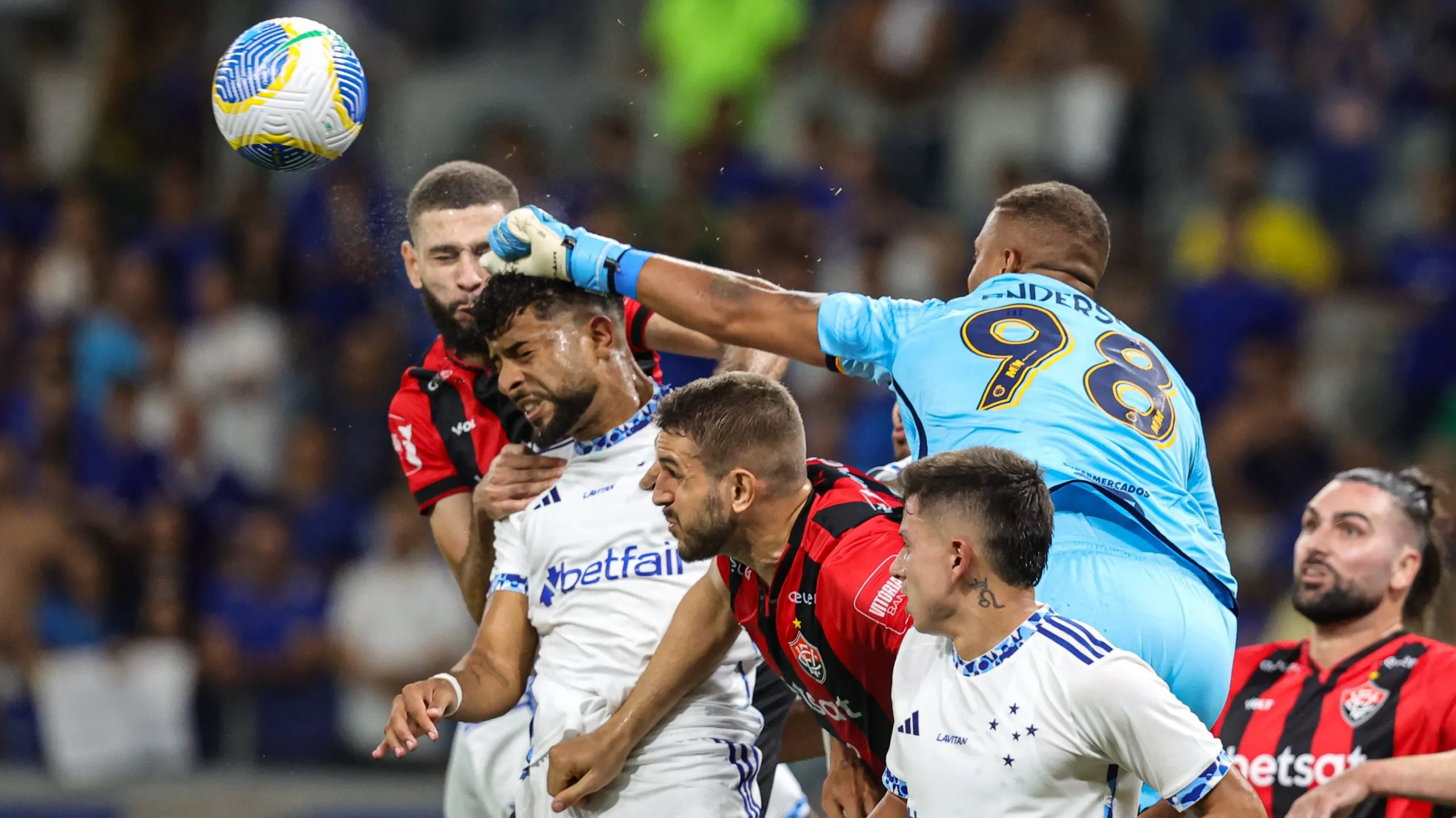 Cruzeiro x Vitória. Foto: Gilson Lobo/AGIF
